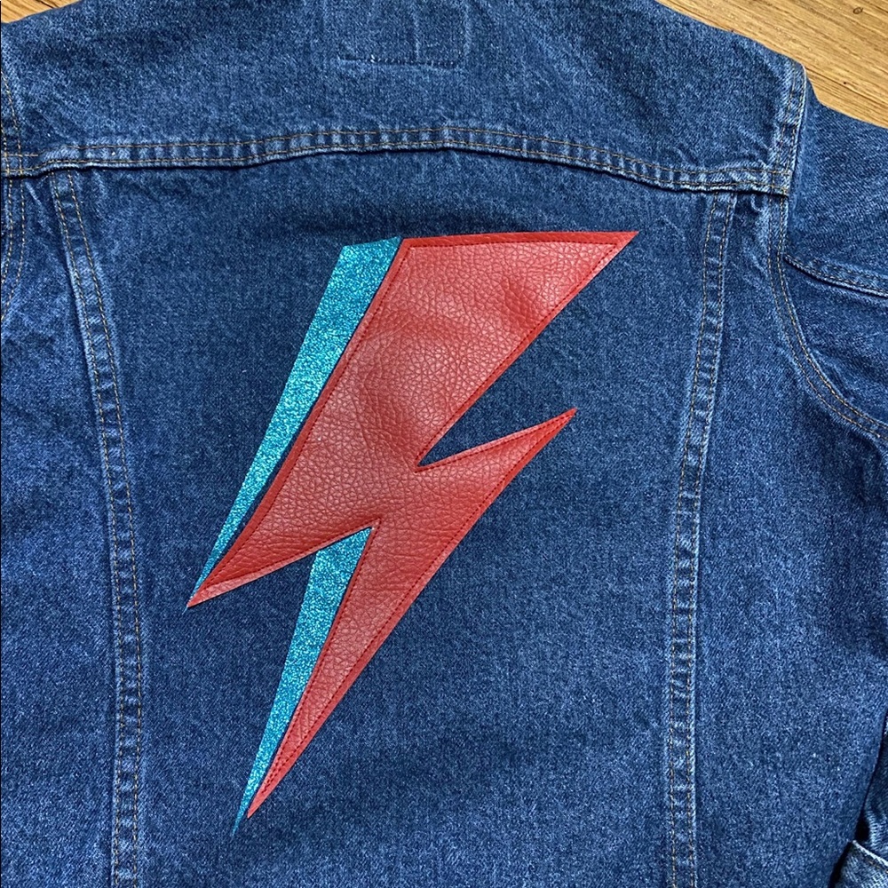 💥SOLD💥 Vintage Levi’s Denim Trucker David Bowie Jacket - Picture 5 of 11